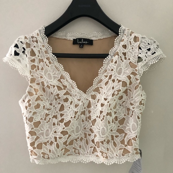 LULUS Special Moments White Lace Top ( size SMALL ) - Picture 5 of 9